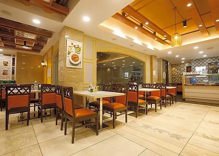 Sangam Hotel 4*