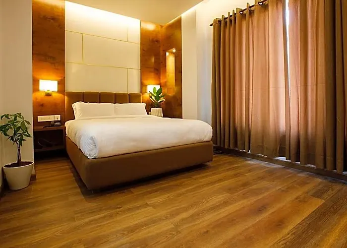 Sangam Hotel 4*